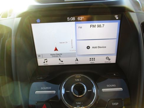 Used 2017 Ford Escape Titanium image 17