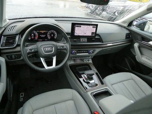 Used 2022 Audi Q5 2.0T Premium Plus AWD/4WD image 22