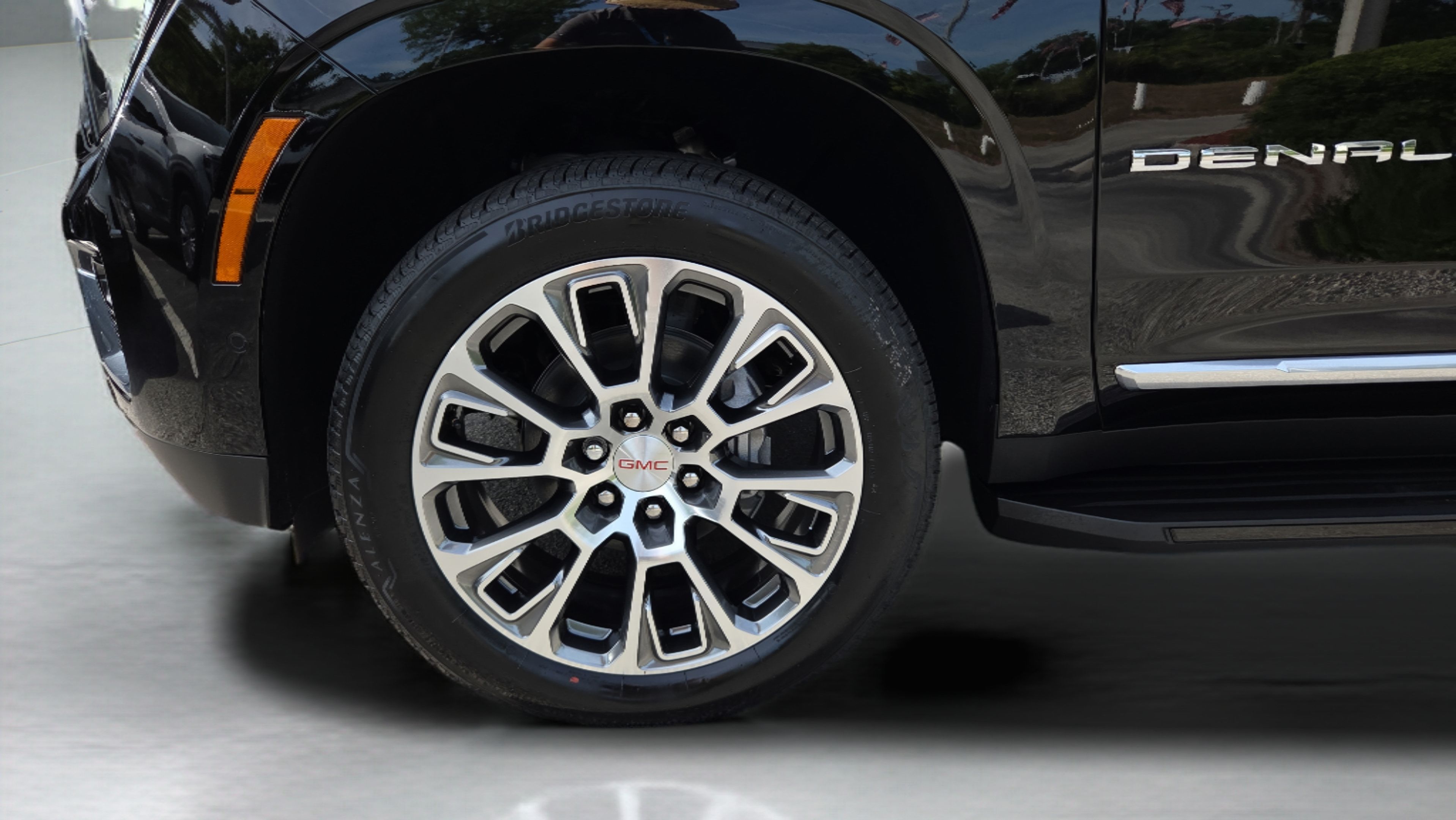 New 2026 GMC Yukon Denali AWD/4WD image 28