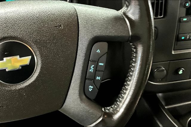 Used 2021 Chevrolet Express 2500 LT w/ LT Preferred Equipment Group RWD image 11