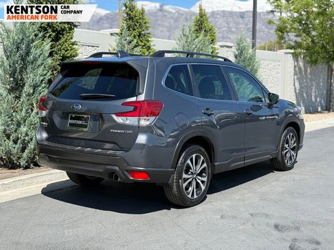 Used 2021 Subaru Forester Limited AWD/4WD image 8