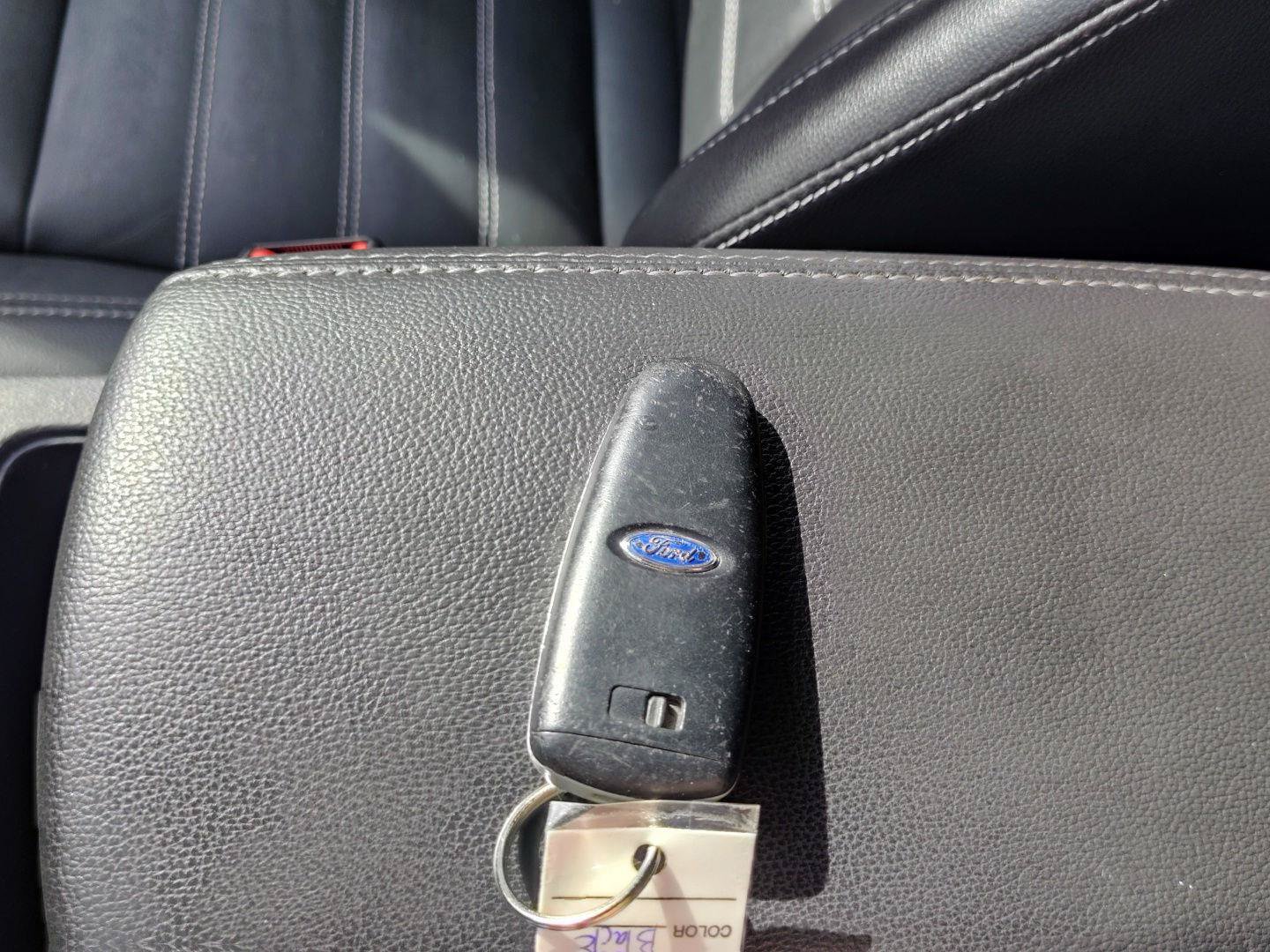 Used 2018 Ford Escape Titanium AWD/4WD image 39