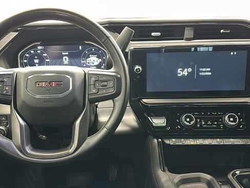 Used 2024 GMC Sierra 2500 AT4 w/ AT4 Premium Plus Package image 11