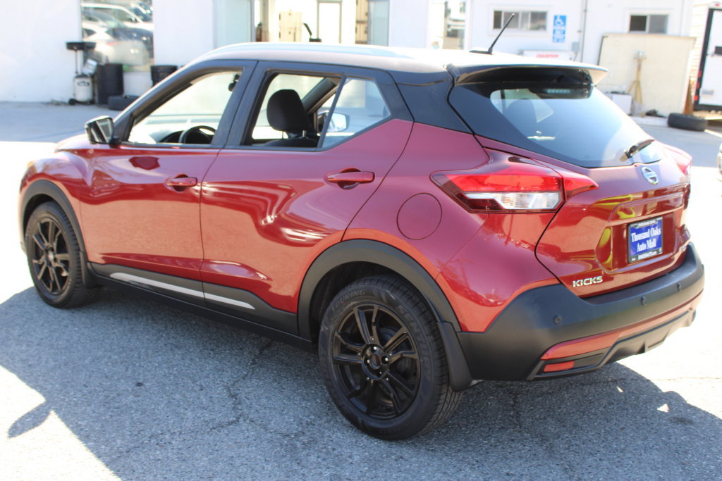 Used 2020 Nissan Kicks SR FWD image 6