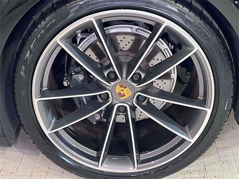 Used 2021 Porsche 911 Carrera image 12