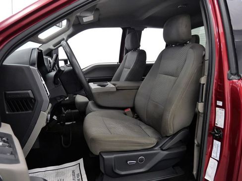 Used 2017 Ford F250 XLT w/ XLT Value Package AWD/4WD image 10
