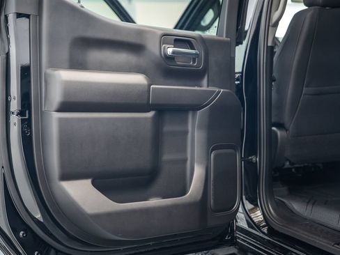 New 2026 Chevrolet Silverado 1500 Custom w/ Turbomax Blackout Package AWD/4WD image 39