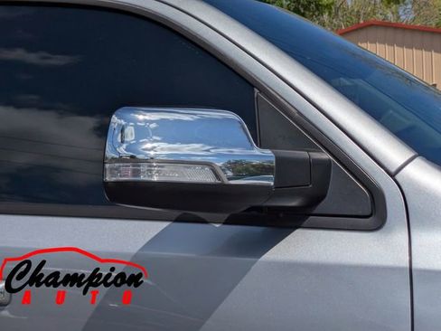 Used 2019 RAM 1500 Laramie RWD image 14