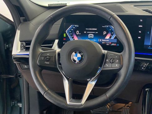 Used 2025 BMW X2 xDrive28i image 17