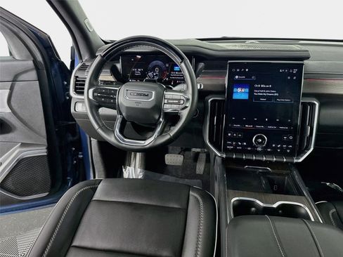 Certified 2024 GMC Acadia Denali w/ Super Cruise Package FWD image 25