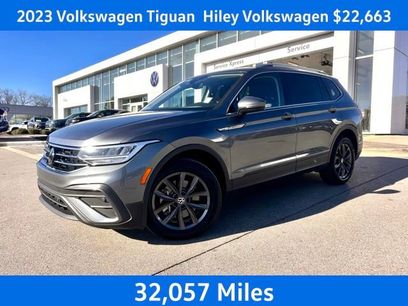 Certified 2023 Volkswagen Tiguan SE