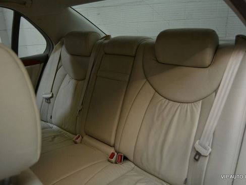 Used 2001 Lexus LS 430 RWD image 30