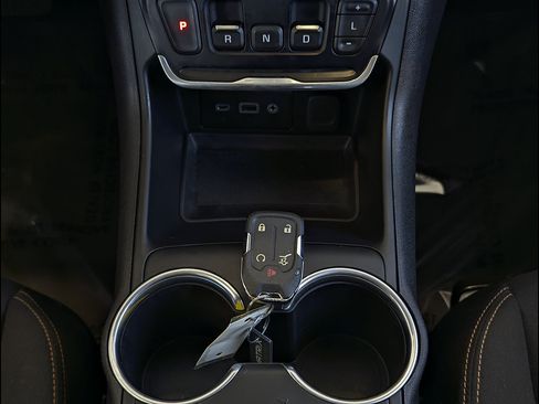 Used 2021 GMC Terrain SLE w/ Driver Convenience Package AWD/4WD image 35
