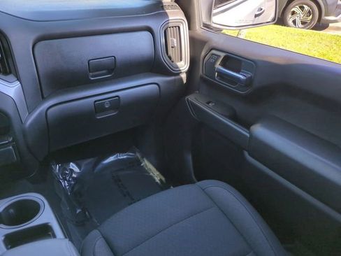 Used 2024 Chevrolet Silverado 1500 Custom w/ Turbomax Blackout Package image 17