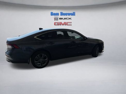 Used 2024 Honda Accord EX image 9