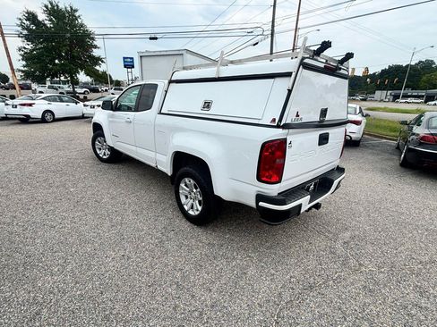 Used 2022 Chevrolet Colorado LT w/ Safety Package RWD image 15