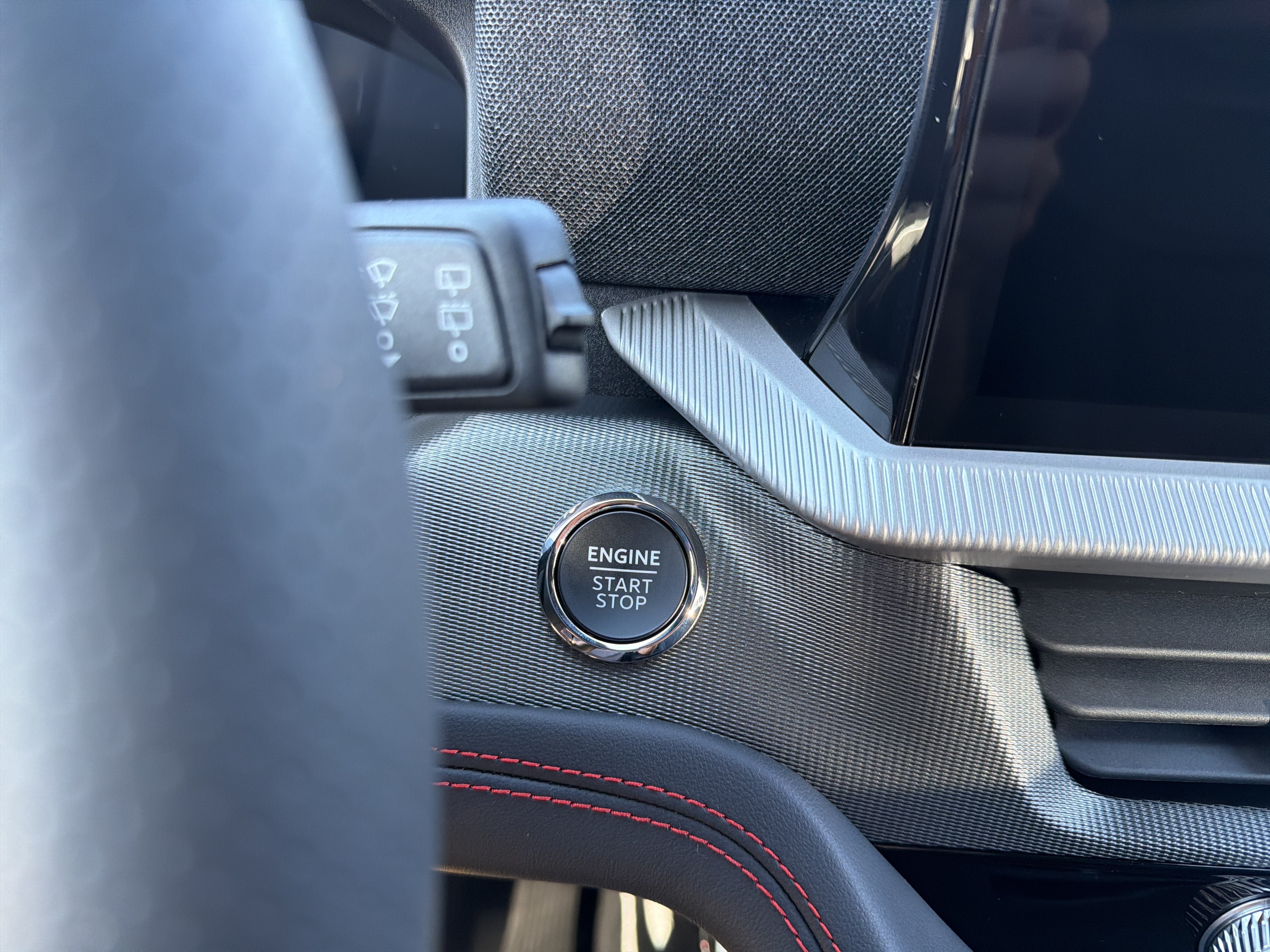 New 2027 Ford Explorer ST-Line AWD/4WD image 16