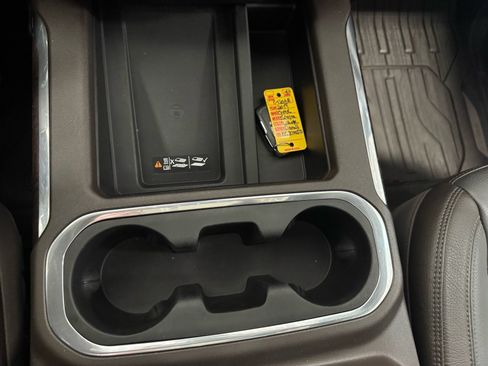 Certified 2019 GMC Sierra 1500 Denali w/ Denali Ultimate Package AWD/4WD image 23