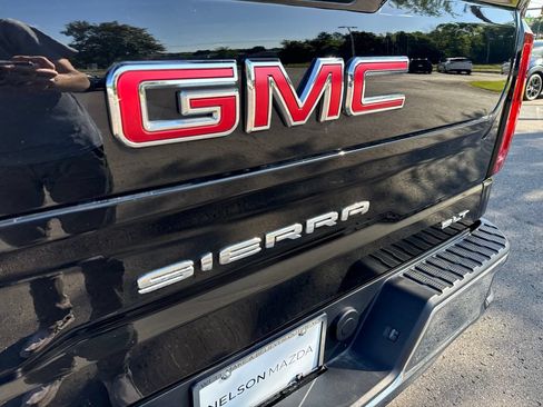 Used 2023 GMC Sierra 1500 SLT w/ SLT Premium Package AWD/4WD image 64