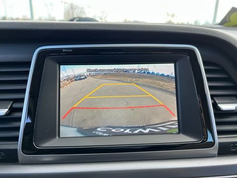 Used 2018 Hyundai Sonata SE image 15