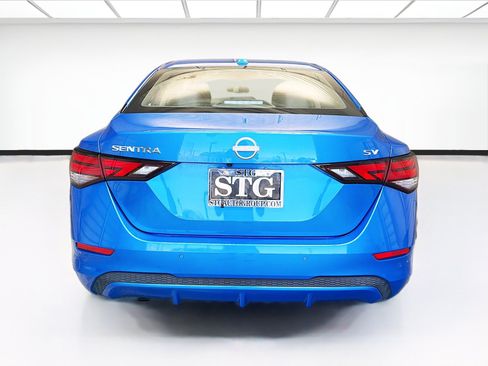 Used 2024 Nissan Sentra SV FWD image 5