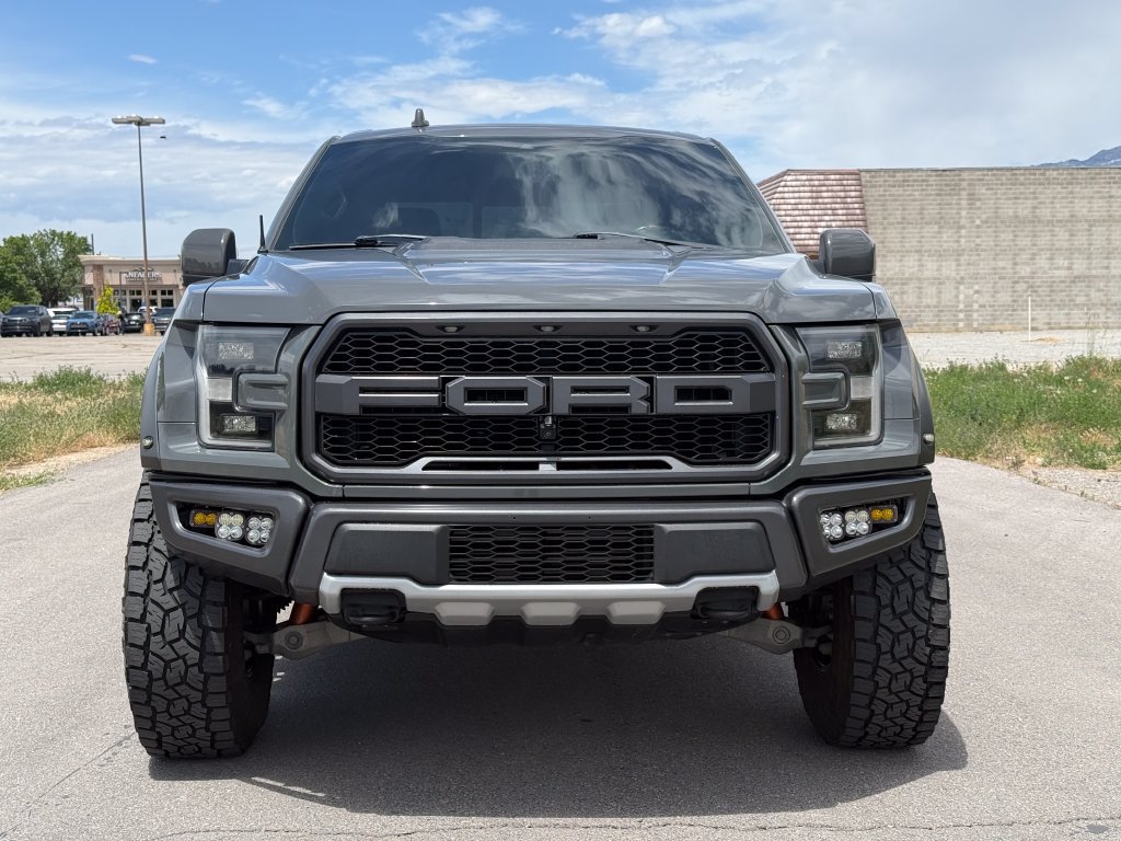 Used 2020 Ford F150 Raptor w/ Equipment Group 802A Luxury AWD/4WD image 7