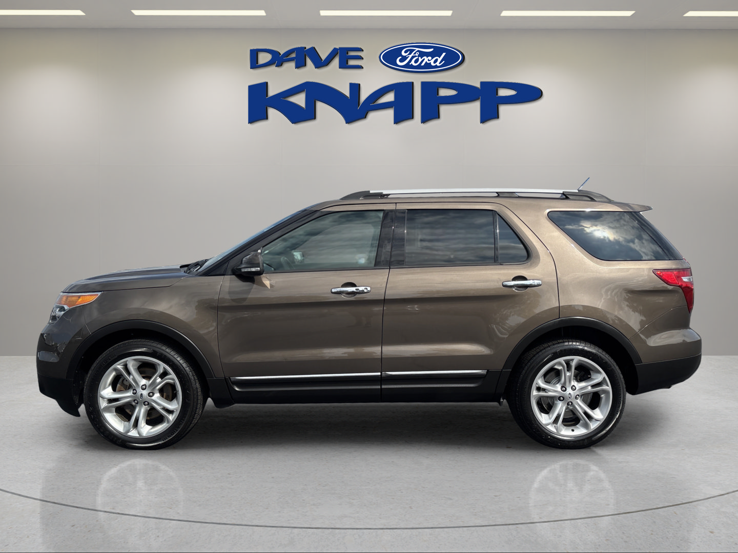 Used 2015 Ford Explorer Limited AWD/4WD image 4