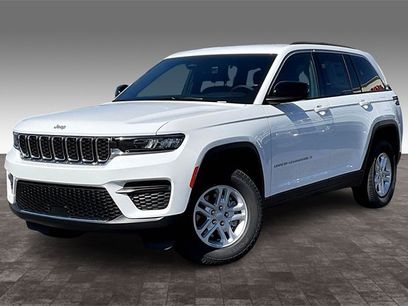 New 2025 Jeep Grand Cherokee Laredo