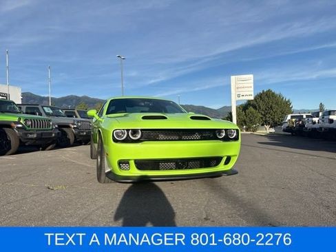 Used 2023 Dodge Challenger SRT Hellcat RWD image 9