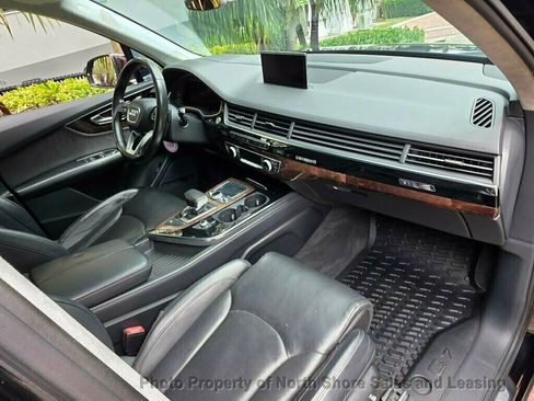 Used 2017 Audi Q7 3.0T Prestige AWD/4WD image 22