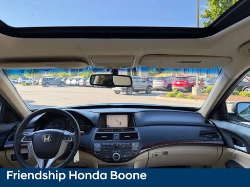 Used 2010 Honda Crosstour EX-L image 37