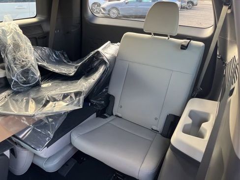 New 2026 Hyundai Santa Fe Limited image 17