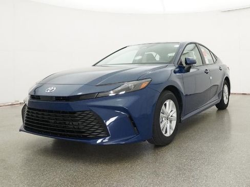 New 2026 Toyota Camry LE image 65