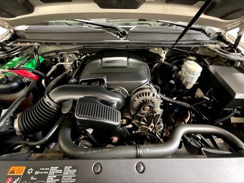 Used 2014 GMC Yukon Denali image 10