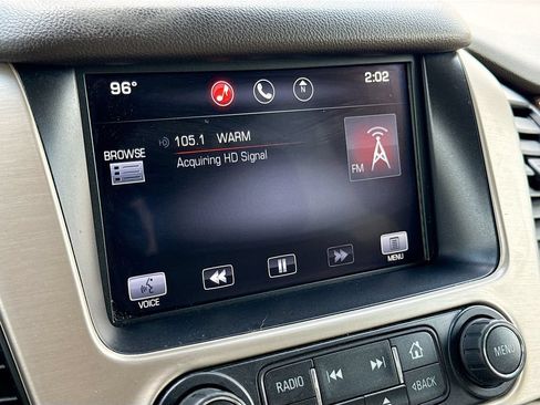 Used 2015 GMC Yukon Denali w/ Touring Package AWD/4WD image 18