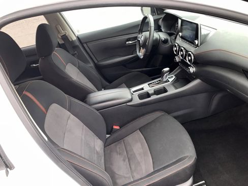 Used 2023 Nissan Sentra SR w/ Midnight Edition Package image 27