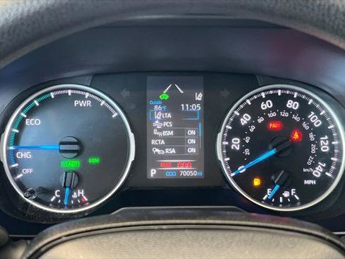 Certified 2022 Toyota RAV4 LE AWD/4WD image 27