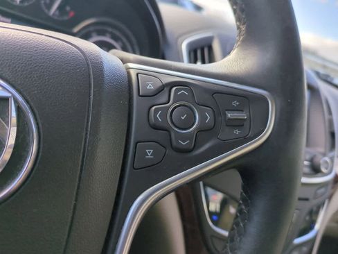 Used 2016 Buick Regal Premium image 25