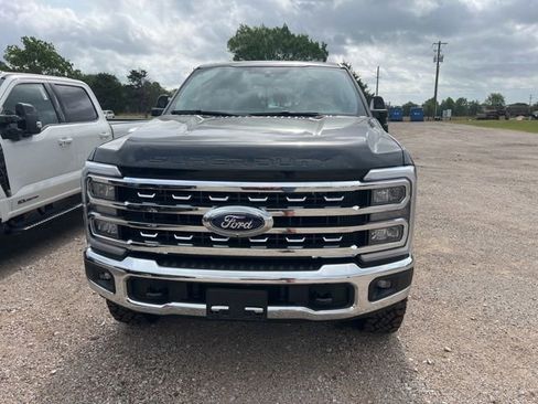 New 2026 Ford F250 Lariat w/ Tremor Off-Road Package AWD/4WD image 2