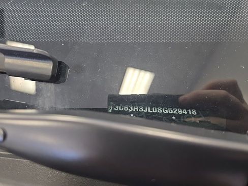 Used 2025 RAM 3500 Laramie AWD/4WD image 3