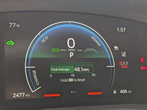 Used 2025 Toyota Camry SE image 4