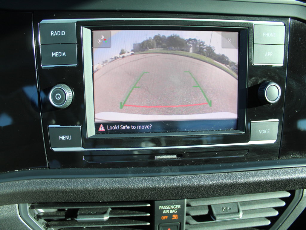 Used 2023 Volkswagen Jetta SE w/ Panoramic Sunroof Package FWD image 12
