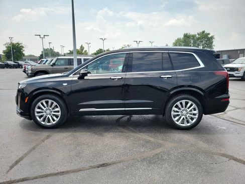 Used 2020 Cadillac XT6 Premium Luxury AWD/4WD image 7
