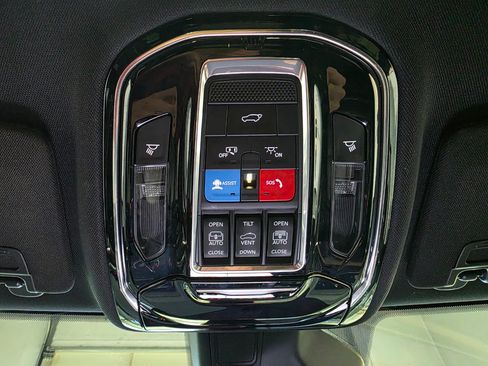 Used 2022 Jeep Grand Cherokee Summit image 44