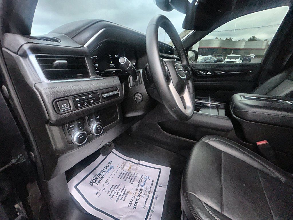 Used 2023 GMC Yukon Denali AWD/4WD image 11