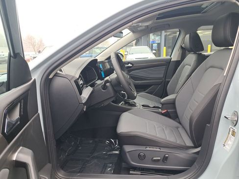 New 2026 Volkswagen Jetta SEL image 11