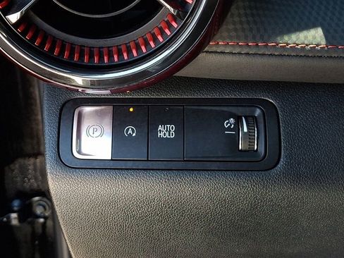 Certified 2025 Chevrolet Equinox RS FWD image 30
