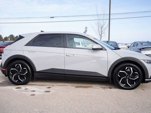 Certified 2024 Hyundai Ioniq 5 SEL image 8