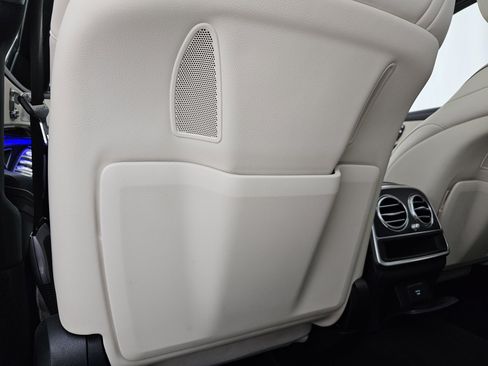 Used 2019 Mercedes-Benz S 560 Sedan image 20