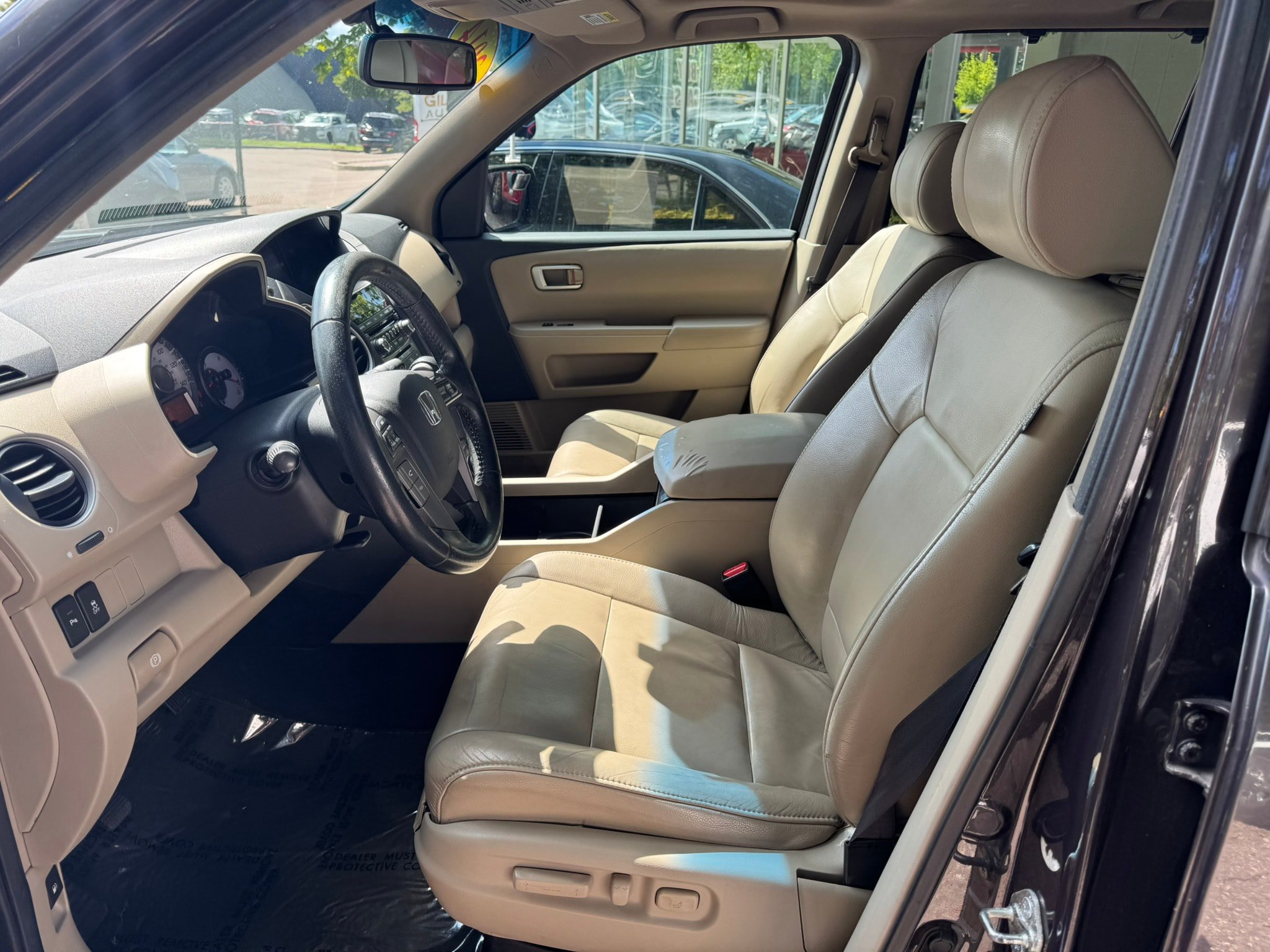 Used 2014 Honda Pilot Touring image 11